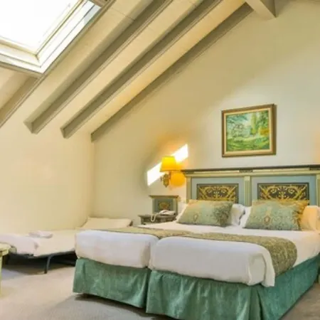 Palacio De Velada 4*