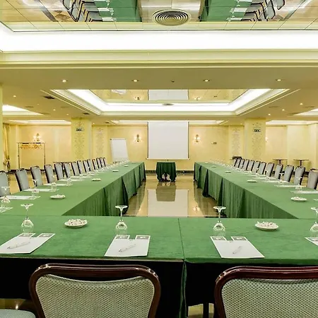 Palacio De Velada 4*