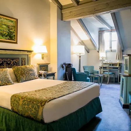 Palacio De Velada Ávila