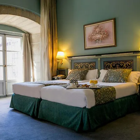 Palacio De Velada 4*