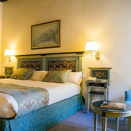 팔라시아 데 벨라다 호텔 4*