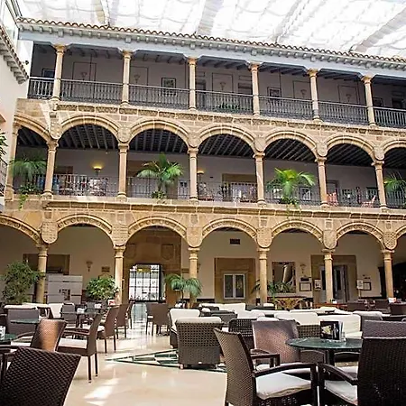 Palacio De Velada