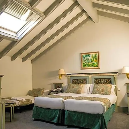 Palacio De Velada 4*