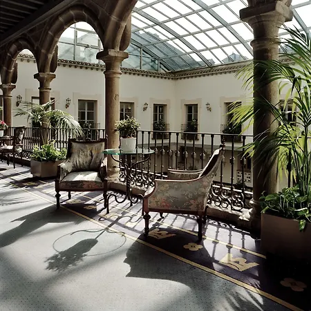 Hotel Palacio De Velada 4*