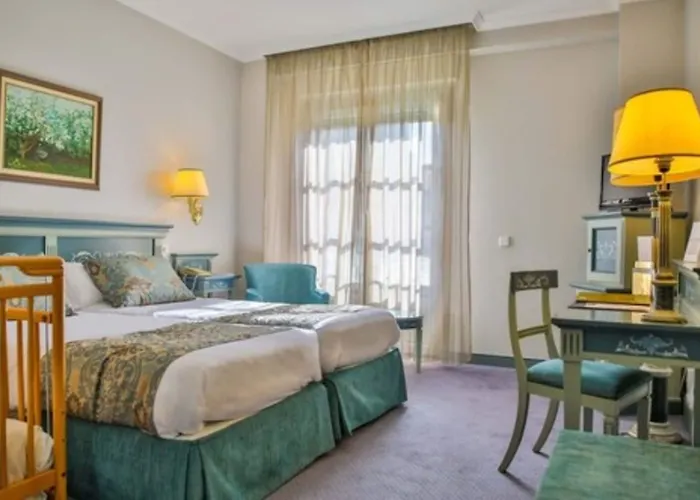 팔라시아 데 벨라다 호텔