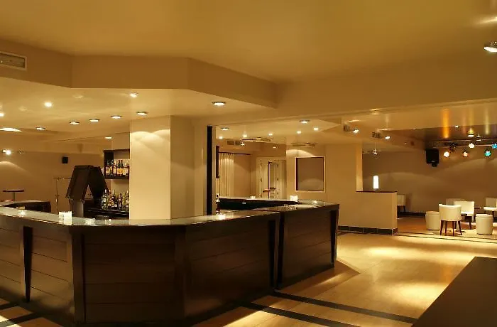 Palacio De Velada 4*