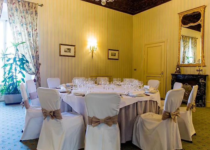 Palacio De Velada 4*