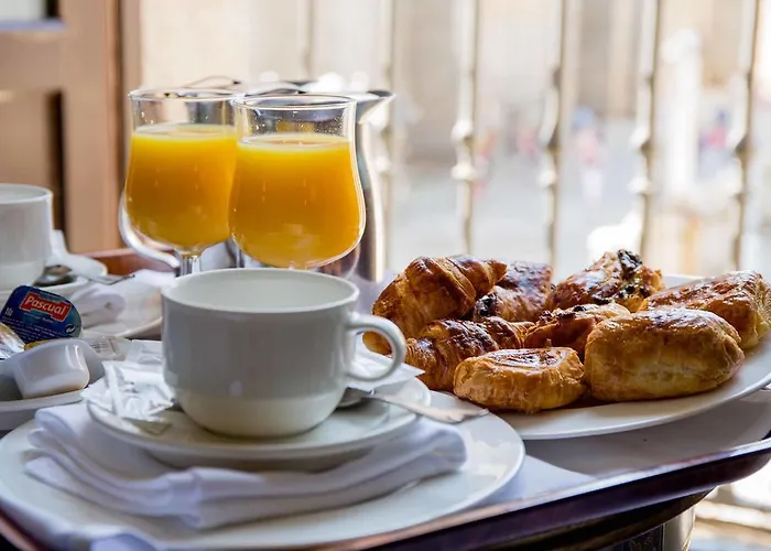 호텔 팔라시아 데 벨라다