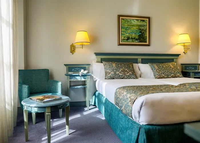 팔라시아 데 벨라다 호텔