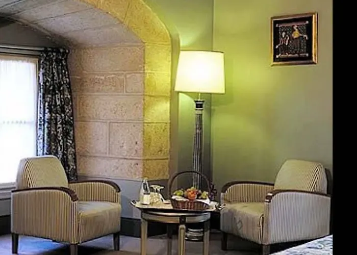 호텔 팔라시아 데 벨라다